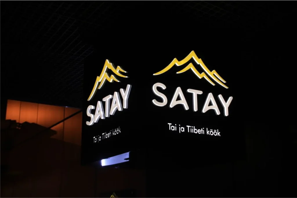 Satay valguskast